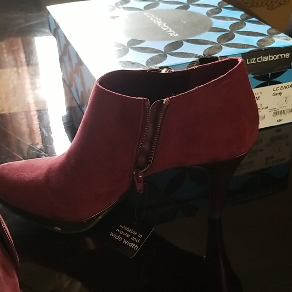 Liz Claiborne Booties
